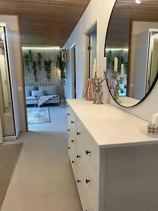 아파트 House On The Arctic Circle 로바니에미